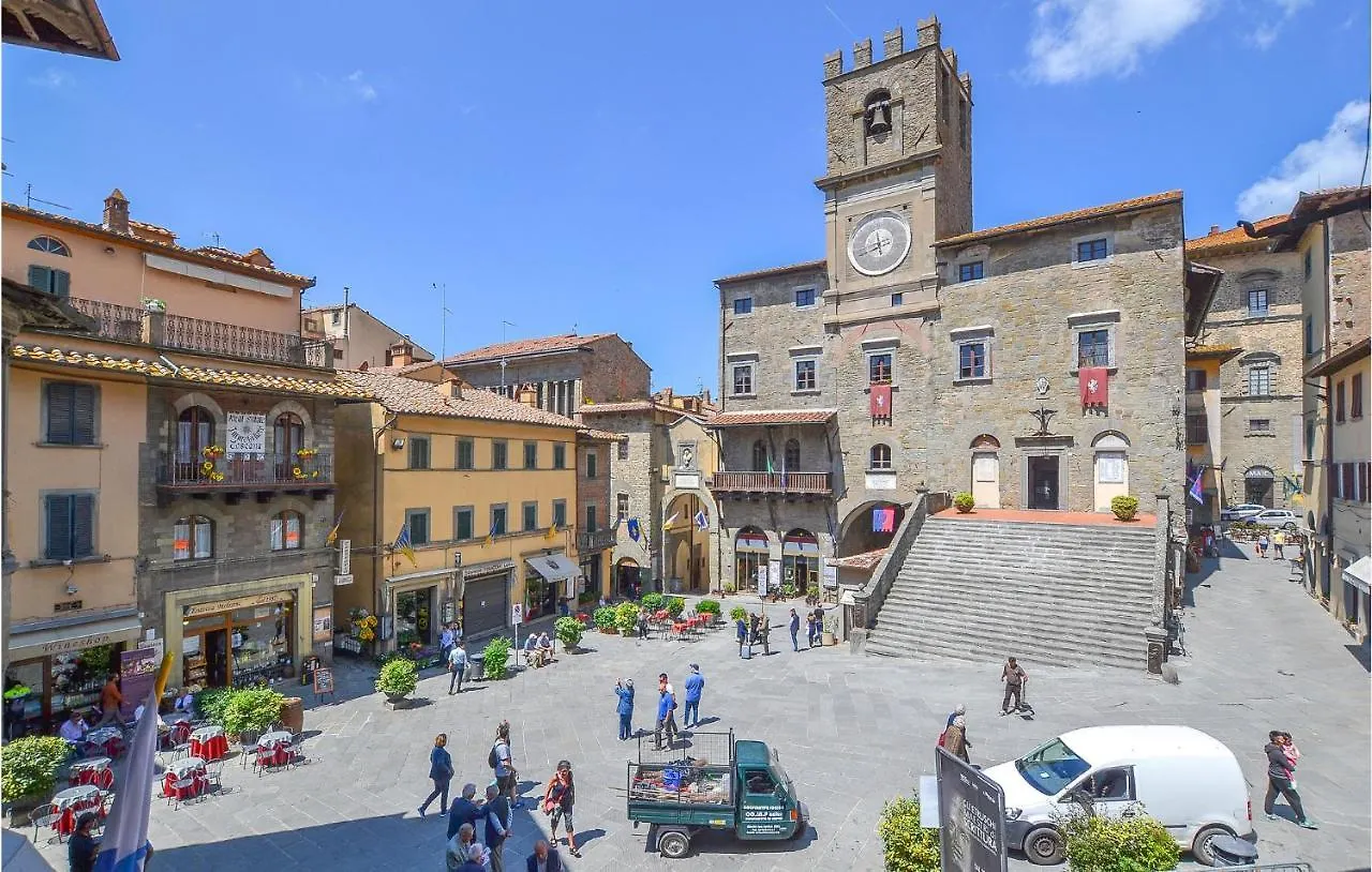 Amazing Home In Castiglion Fiorentino With Wifi